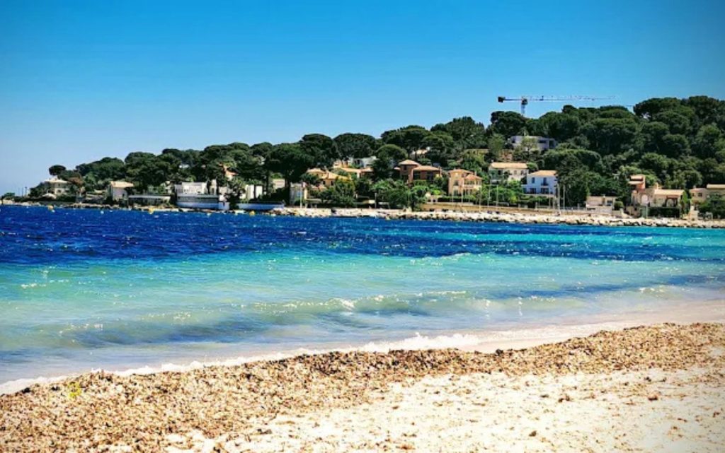 spot wing plage de la salis vent d'est antibes